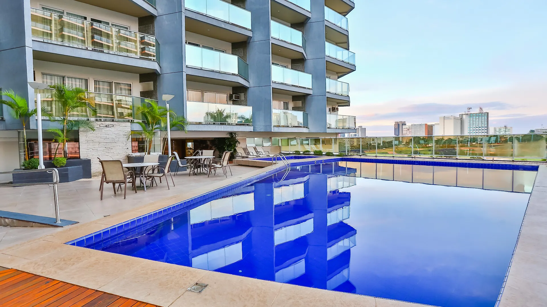 Manhattan Plaza Brasilia 4*,